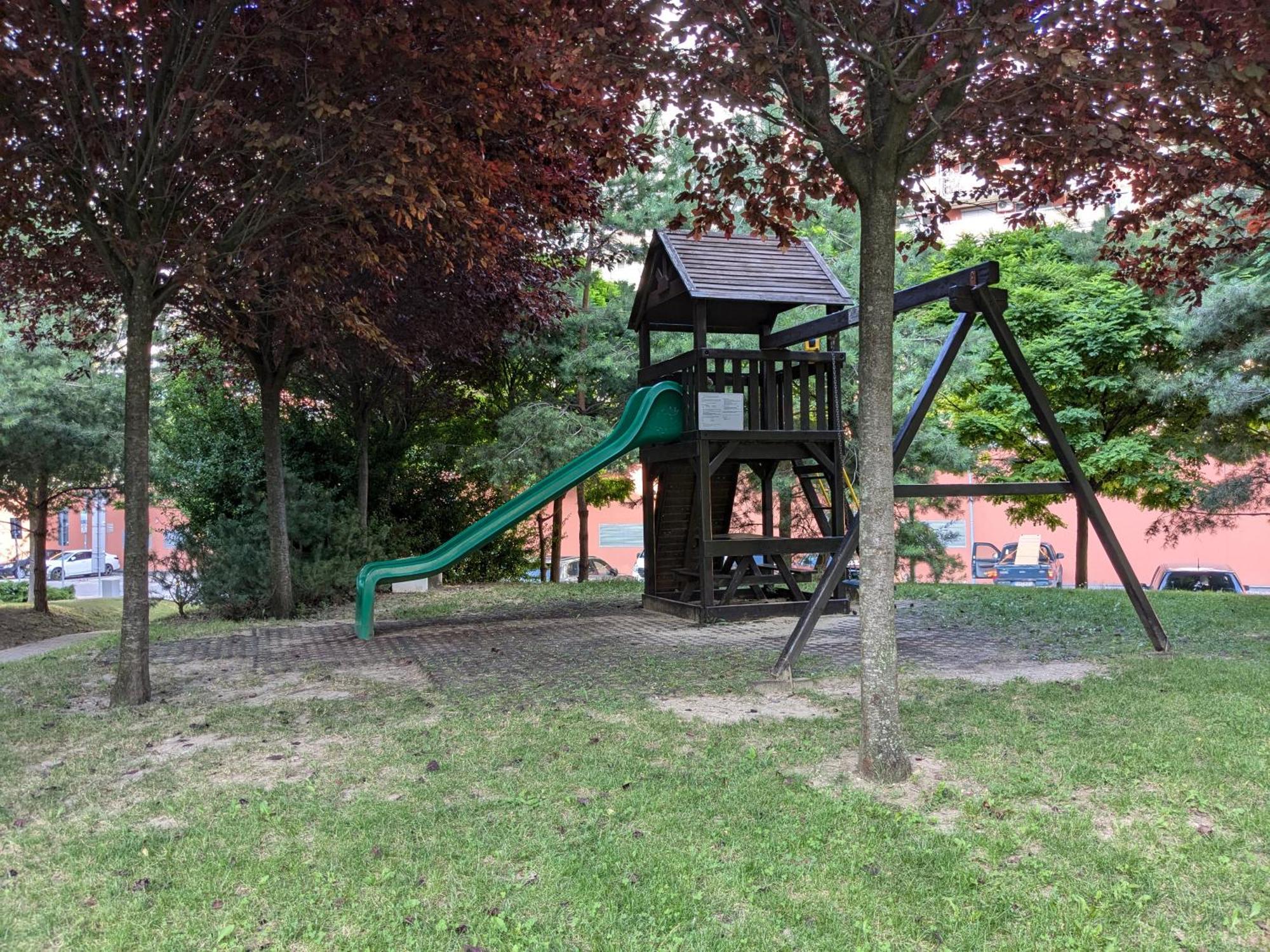 Apartman Bratislava City & Parking Экстерьер фото